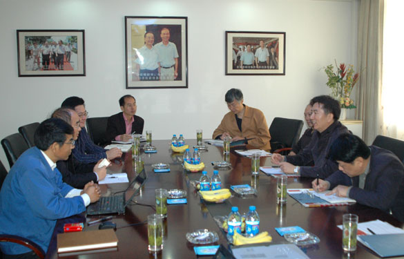 江苏省经济和信息化委员会党组副书记、副主任俞军来ag真人国际调研