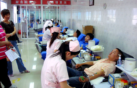 ag真人国际热心无偿献血