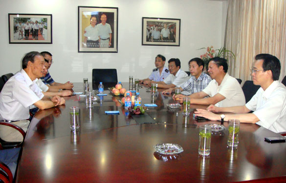 常州市国税局局长李兆贵一行来ag真人国际集团调研