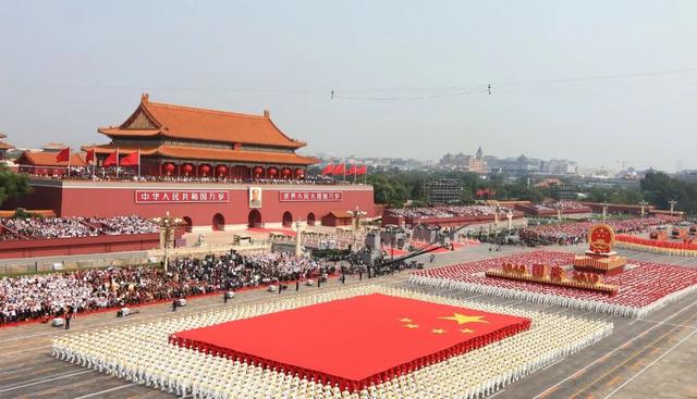 2019年，，，，令ag真人国际自豪的一件事——效劳国庆70周年大阅兵及联欢活动