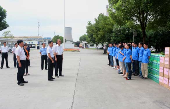 溧阳市四套班子向导来ag真人国际集团慰问一线员工