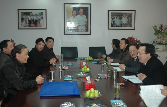 常州市副市长高清新春走访ag真人国际