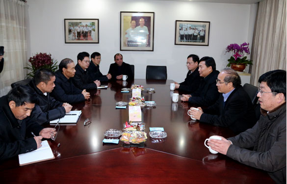 溧阳市委书记盛建良一行来ag真人国际集团走访慰问