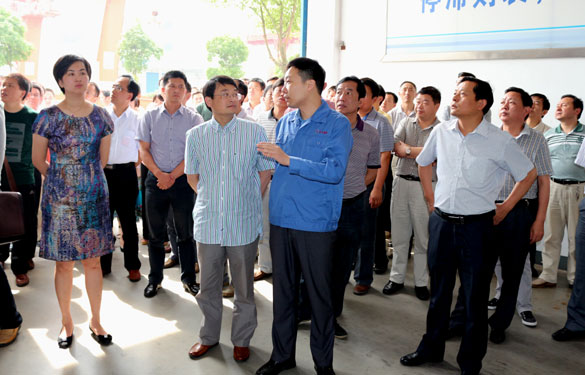 安徽省青阳县学习考察团一行来ag真人国际集团旅行考察