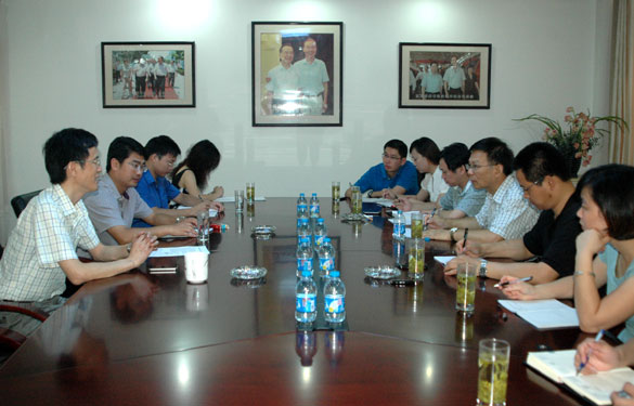 江苏省社会科学院天下经济研究所所长田伯平来ag真人国际集团调研